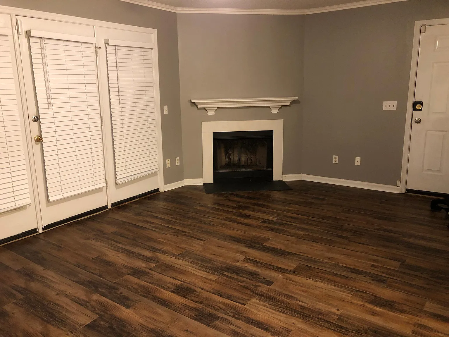 2 bed, 945 sqft, $1,250 — Photo 2