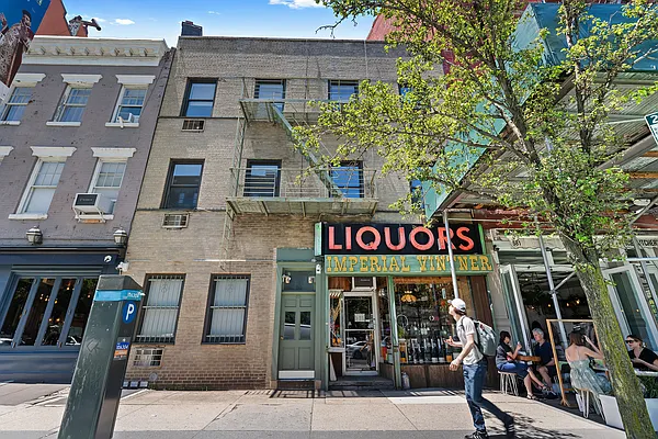 Rented by REAL New York | media 10