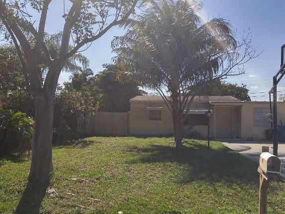 1st image of 2433 NE 15th Ave
