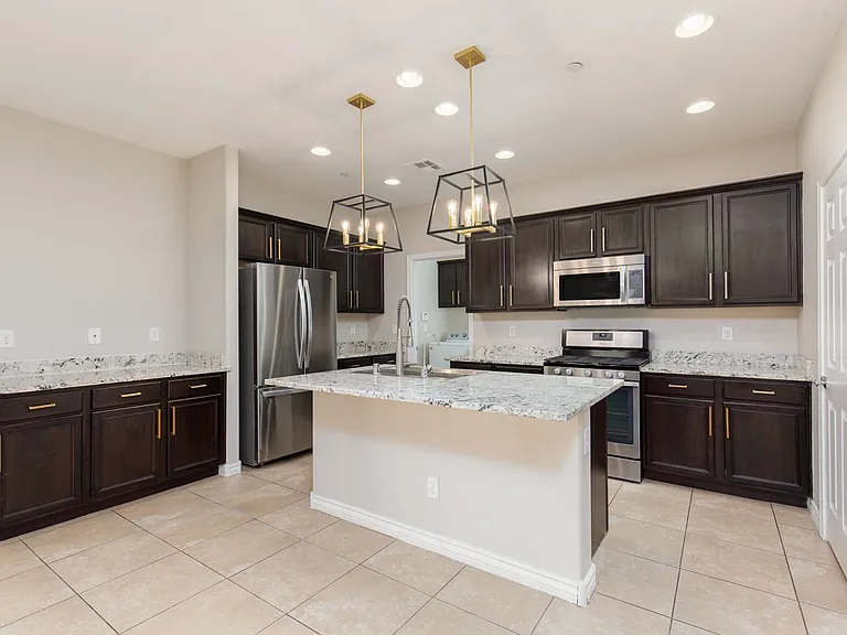 3140 Baranek Ave — Photo 8