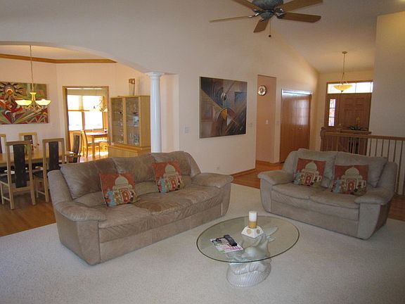 2nd image of 1309 Sandhill Ct