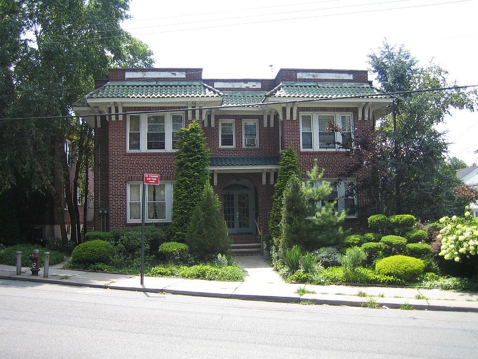 4 Family Invesment Home