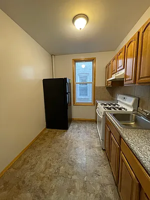 Rented by New York Realty Minimax Inc | media 12