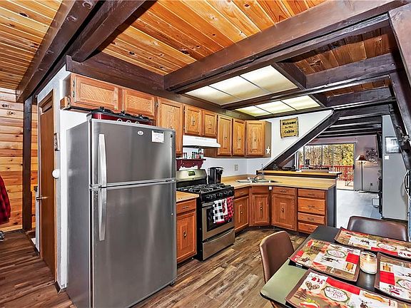 5th image of 1107 Cedar Mountain Dr