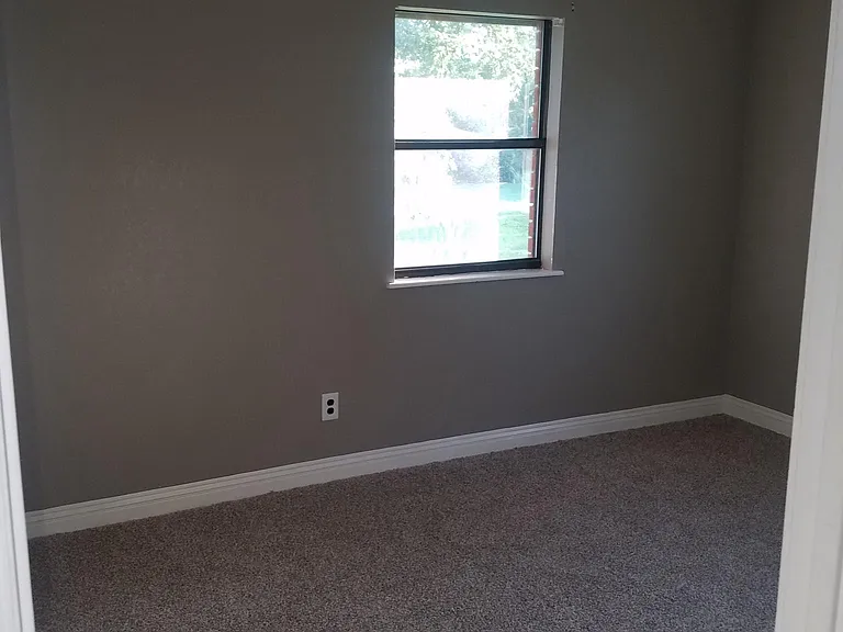 6517 W Jeanfay Ln — Photo 8