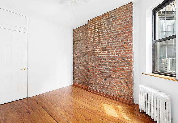 5th image of 258 W 15th St APT 5FE
