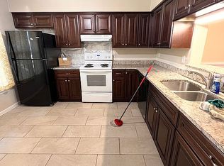 312 Paxford Dr, Virginia Beach, VA 23462