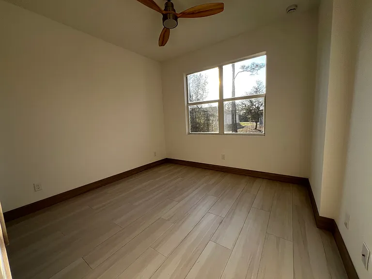 1829 Russellville St — Photo 19