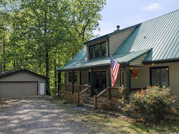 168 Green Cabin Way, Ellijay, GA 30175