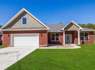 3619 Ginger Ln, Navarre, FL 32566