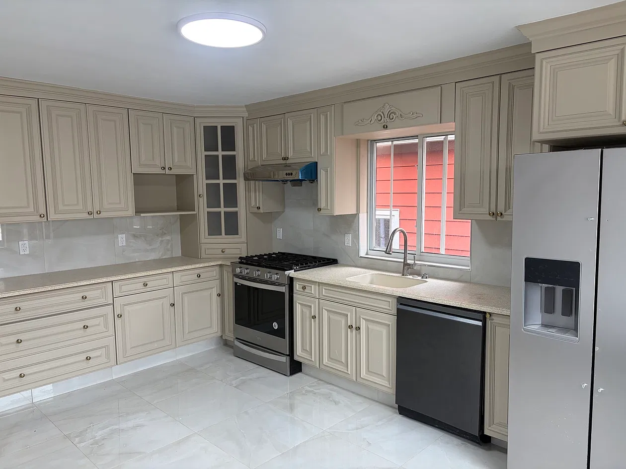 3 bed, $3,250 — Photo 2