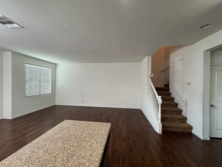1395 Santa Diana Rd #8 — Photo 7