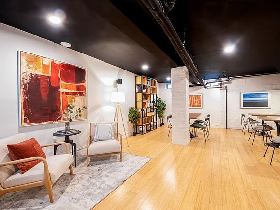 3rd image of 115 Greenpoint Ave APT D4
