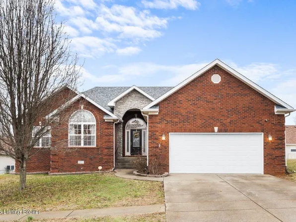 111 Victory Lake Dr, Vine Grove, KY 40175