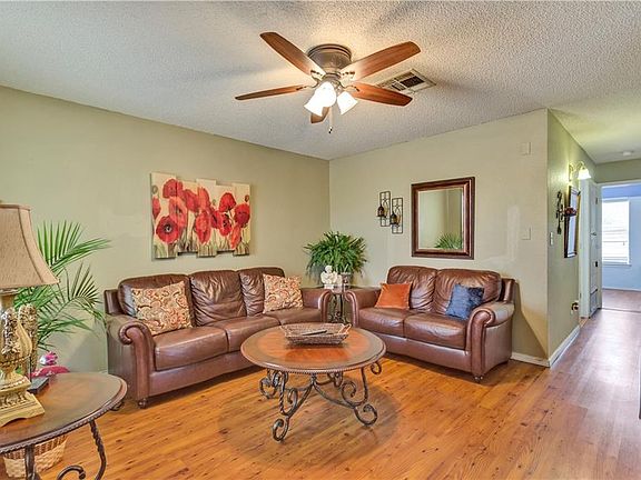 3rd image of 12324 Tierra Volcan Ave