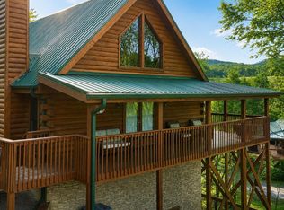 1915 Leatherwood Ln, Sevierville, TN 37862