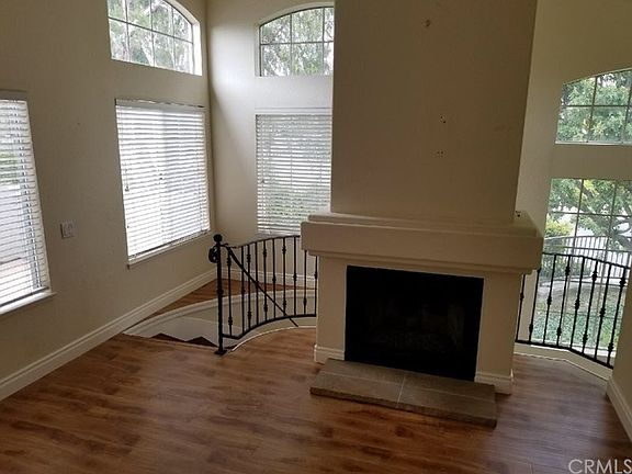 3rd image of 19 Camomile Pl