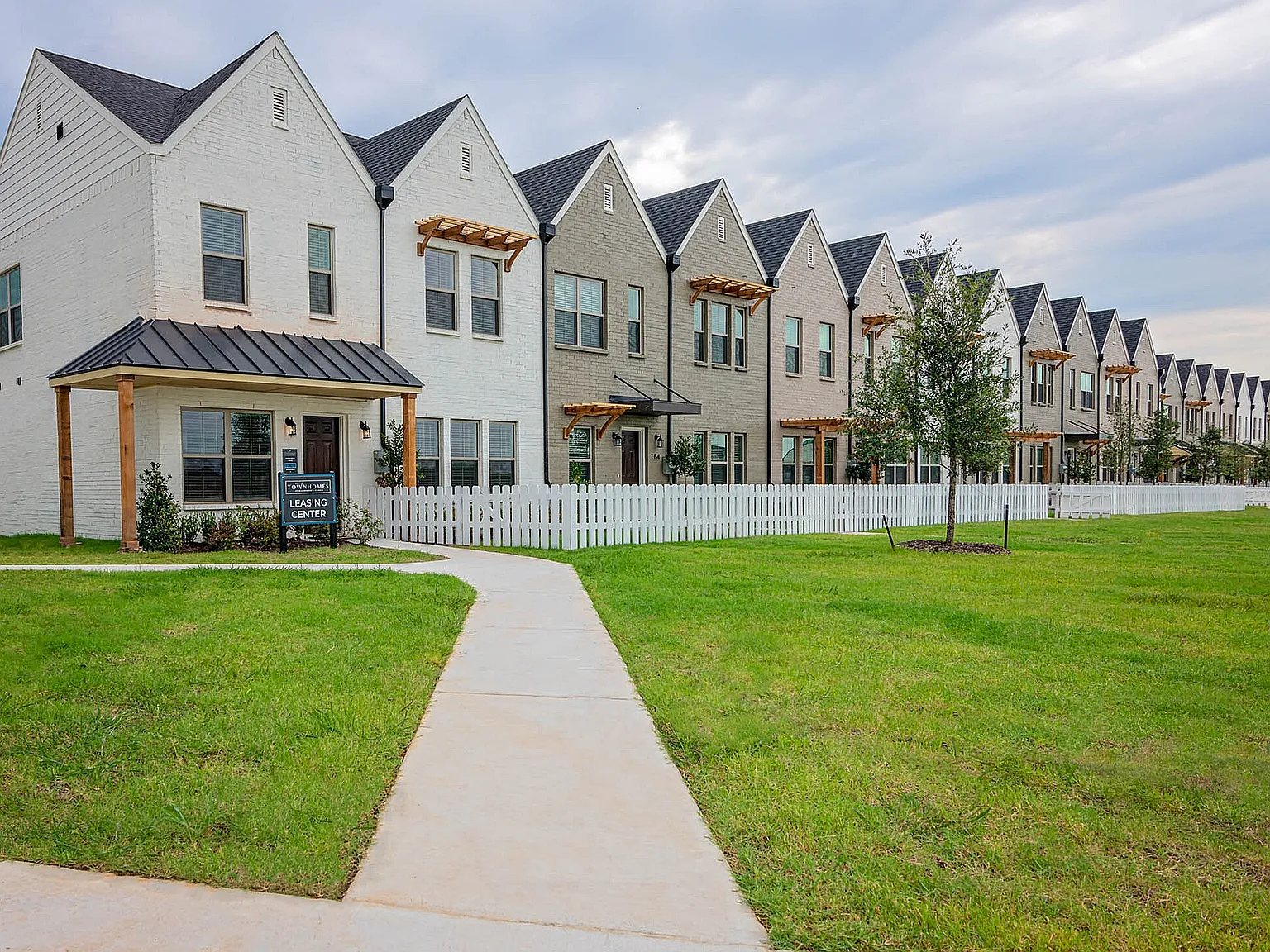 Townhomes at Bluebonnet Trail — Photo 1
