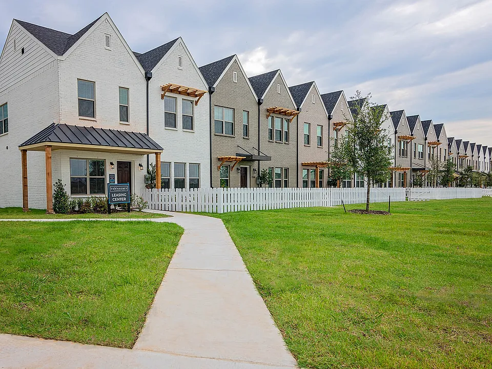 Townhomes at Bluebonnet Trail