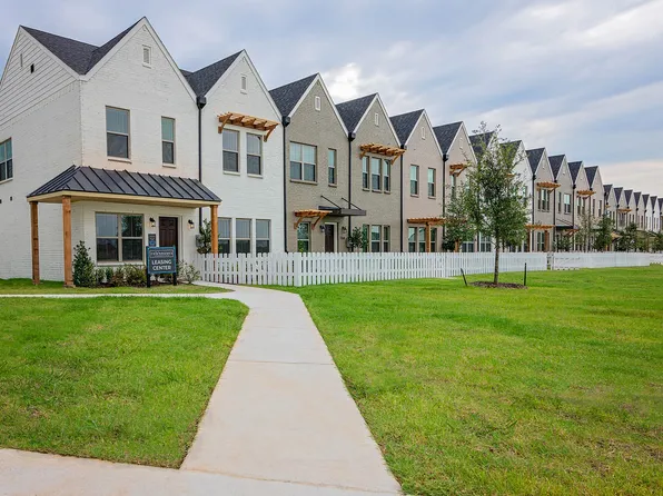 Townhomes at Bluebonnet Trail