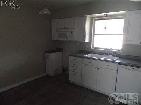 5th image of 2168 W Gardenia Cir
