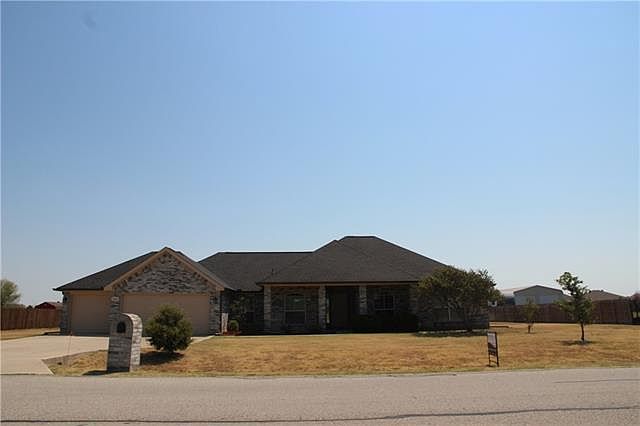 1st image of 13424 Hickory Creek Dr