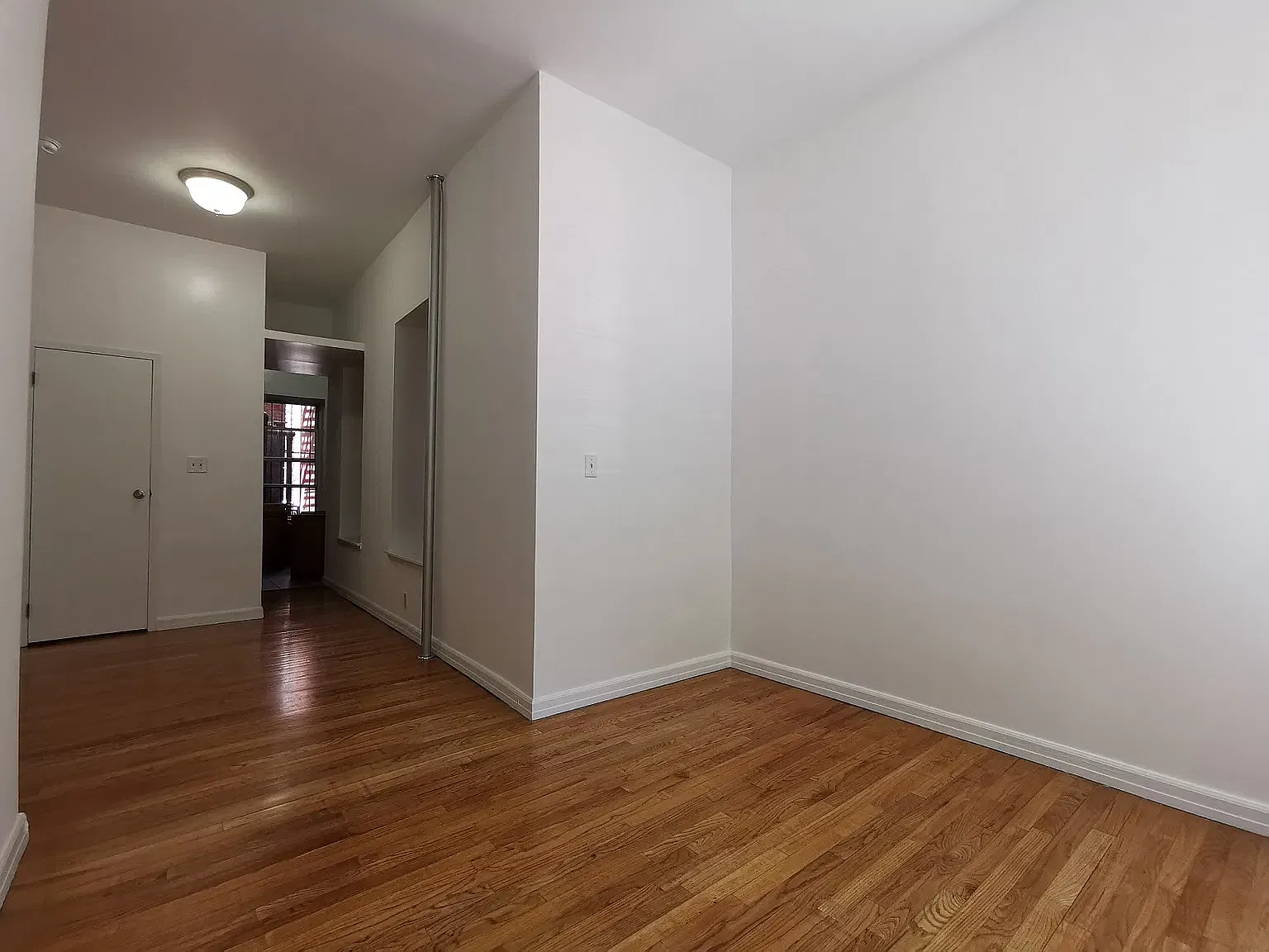 235 East 24th Street — Photo 2