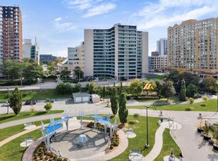 111 Riverside Dr E #601, Windsor, ON N9A 2S6