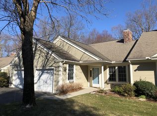 39 Burns Mdw UNIT 39, Longmeadow, MA 01106