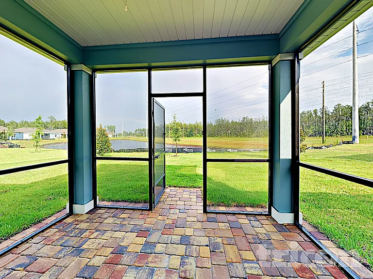10226 Pavnes Creek Dr — Photo 24