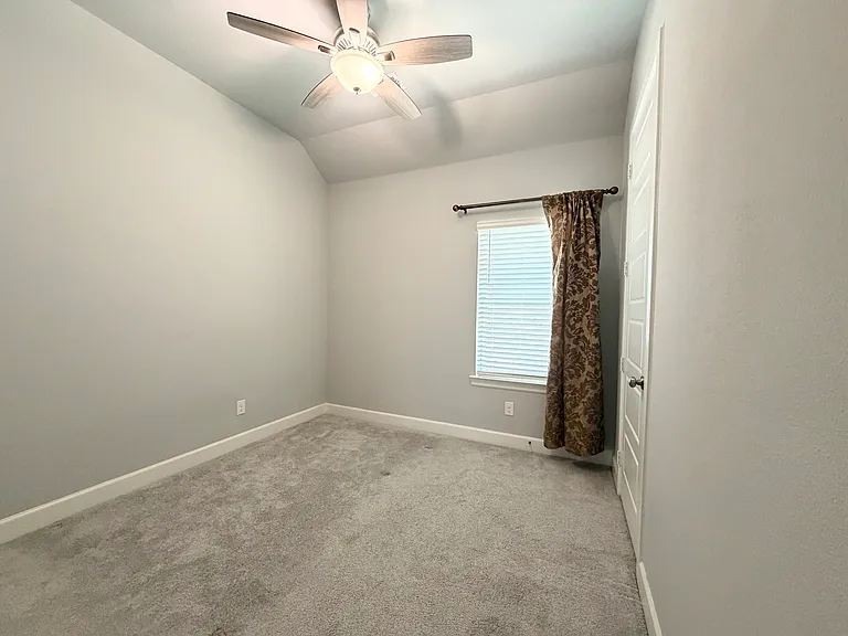 2427 Preakness Pl — Photo 8