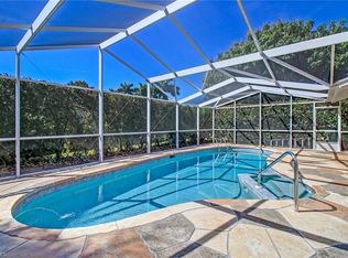 842 Roseate Dr, Naples, FL 34104