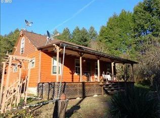 23751 Hall Rd, Cheshire, OR 97419