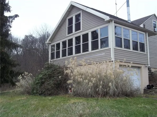 544 Rural Valley Rd, Claysville, PA 15323