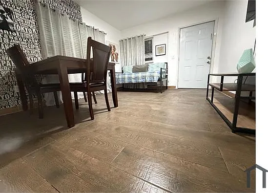 1 bed, $1,790 — Photo 4