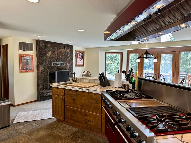 17027 Pasadena Rd — Photo 7