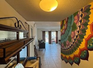 1010 Palomas Dr SE APT A, Albuquerque, NM 87108