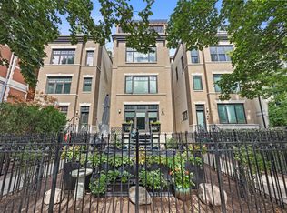 708 W Schubert Ave #B, Chicago, IL 60614