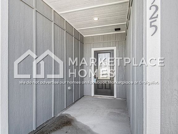 3rd image of 10925 Gray Mare Dr
