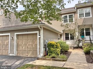 335 Danbury Ct #335, Glen Mills, PA 19342