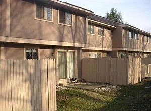 2nd image of 3107 Laurel Ridge Cir