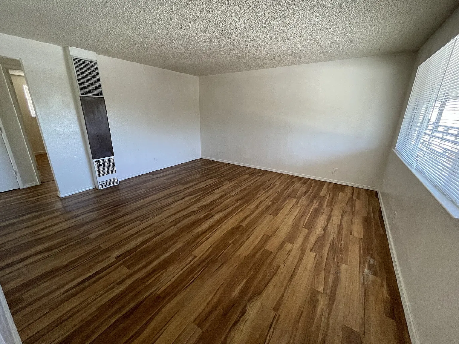 2 bed, 1.0 bath, 780 sqft, $1,500 — Photo 3