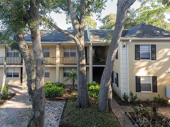 2nd image of 5221 S Bayshore Blvd #11