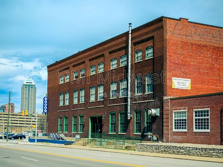 Lofts on Madison — Photo 68