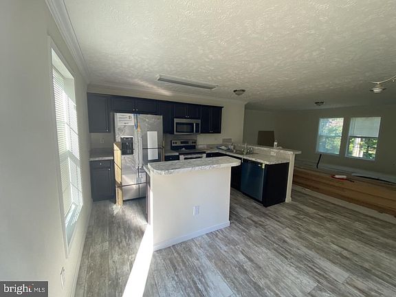 5th image of 14425 Mitchell Manor Ln