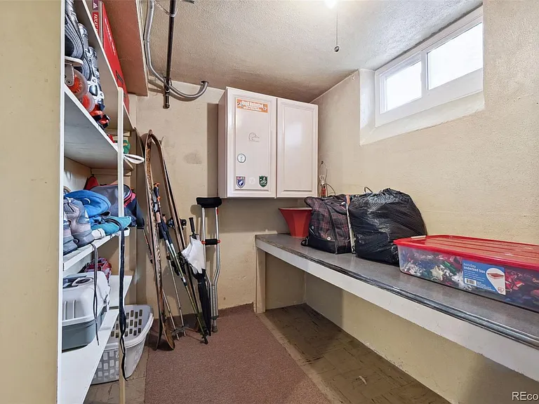 754 Krameria St — Photo 10
