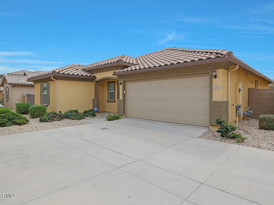 1st image of 1257 N 166TH Avenue