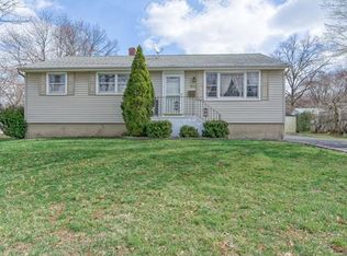 815 Eva St, Piscataway, NJ 08854