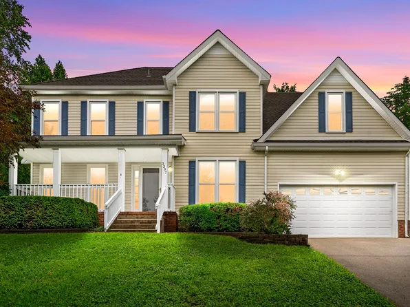 3397 Shivas Rd, Clarksville, TN 37042