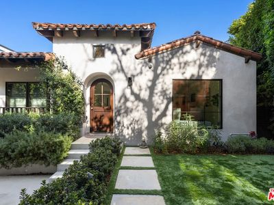 746 N Orange Dr, Los Angeles, CA, 90038